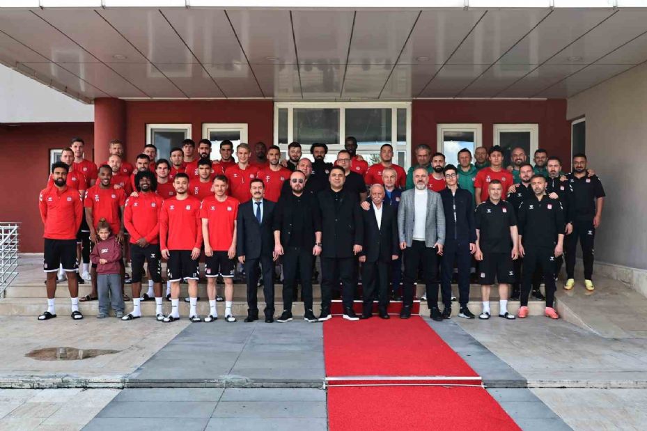 Sivasspor’da bayramlaşma töreni