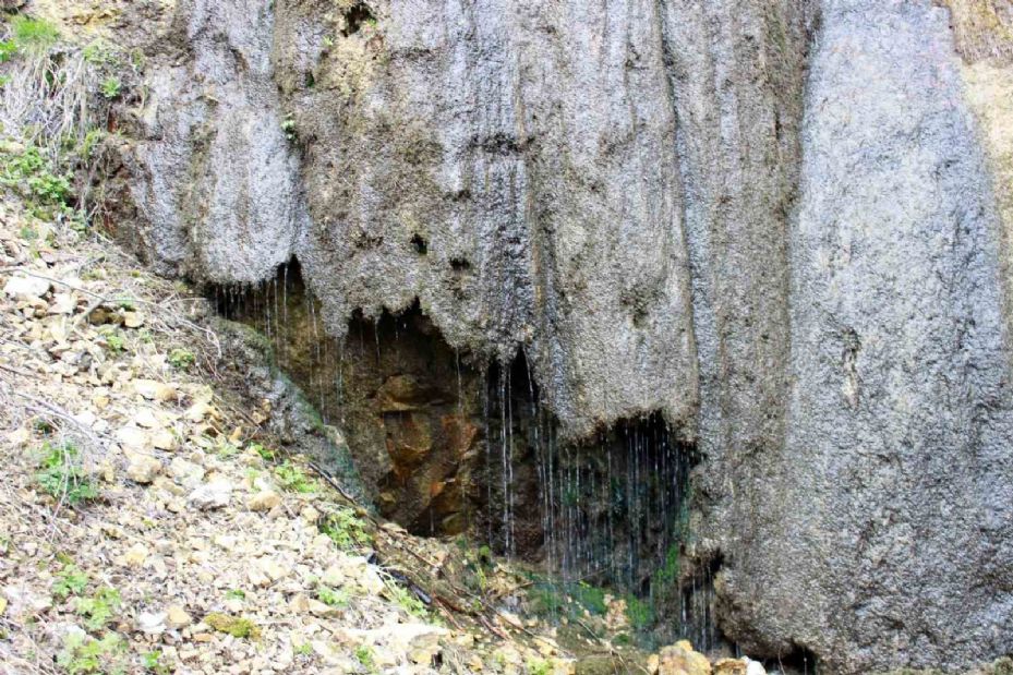 Yozgat’taki Ağlayan Şelale fotoğraf tutkunlarının yeni adresi oldu
