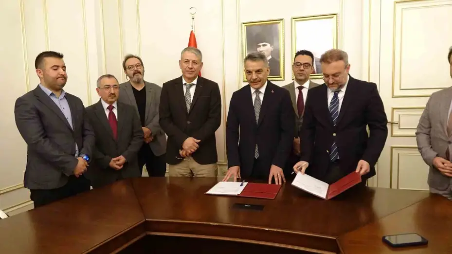 Devlet hastanesi ile üniversite hastanesi arasında iş birliği protokolü imzalandı