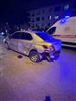 Kaza yapan otomobil savrularak yayaya çarptı: 1 yaralı