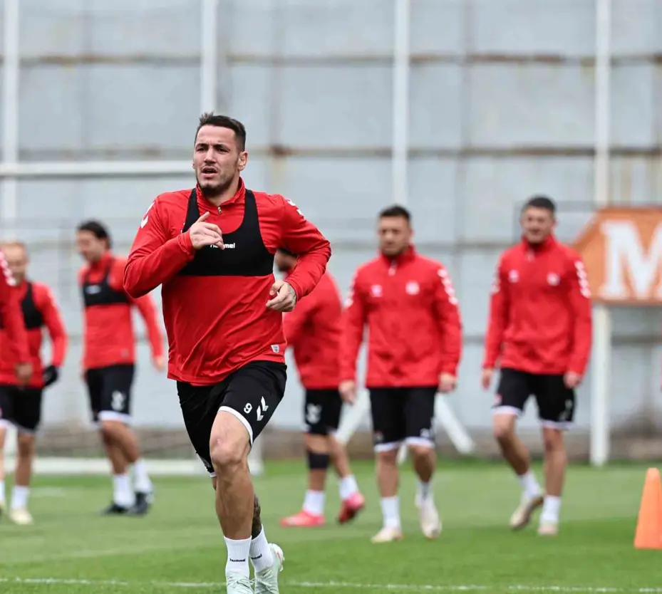 Sivasspor, Fenerbahçe maçının hazırlıklarını sürdürdü
