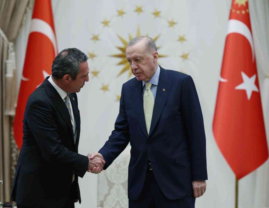 Cumhurbaşkanı Erdoğan, Fenerbahçe Spor Kulübü Başkanı Koç’u kabul etti
