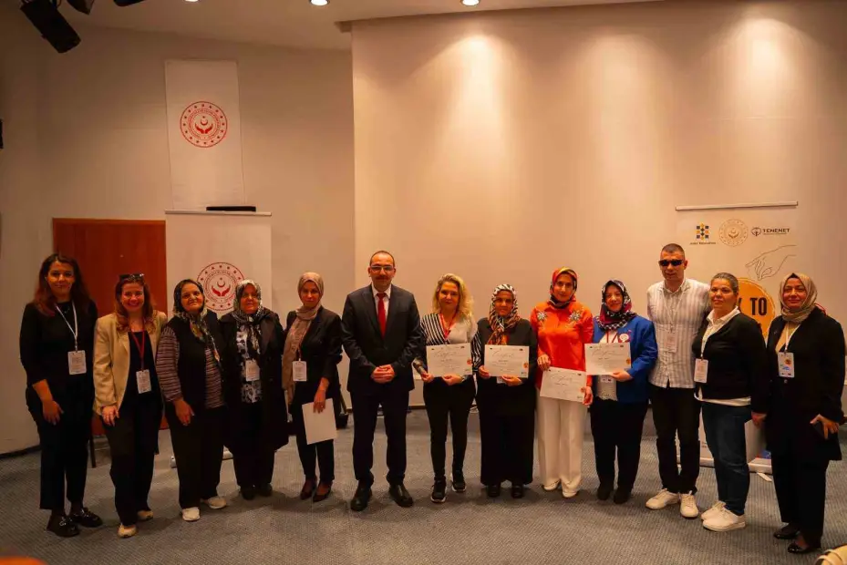 Şehit aileleri ve gaziler, "Yas Süreci ve Yeniden Hayata Tutunmak" projesiyle bir araya geldi