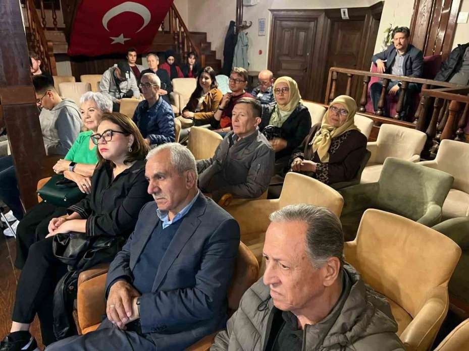 Eskişehir Türk Ocağı’nda ‘Bir Zamanlar Dobruca’ konulu konferans ilgi gördü