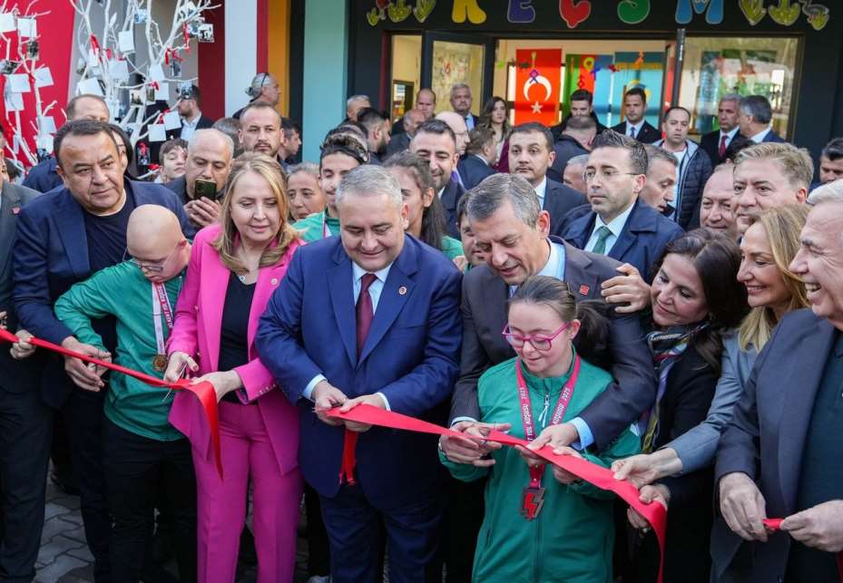 Keçiören’de 23 tesis hizmete açıldı