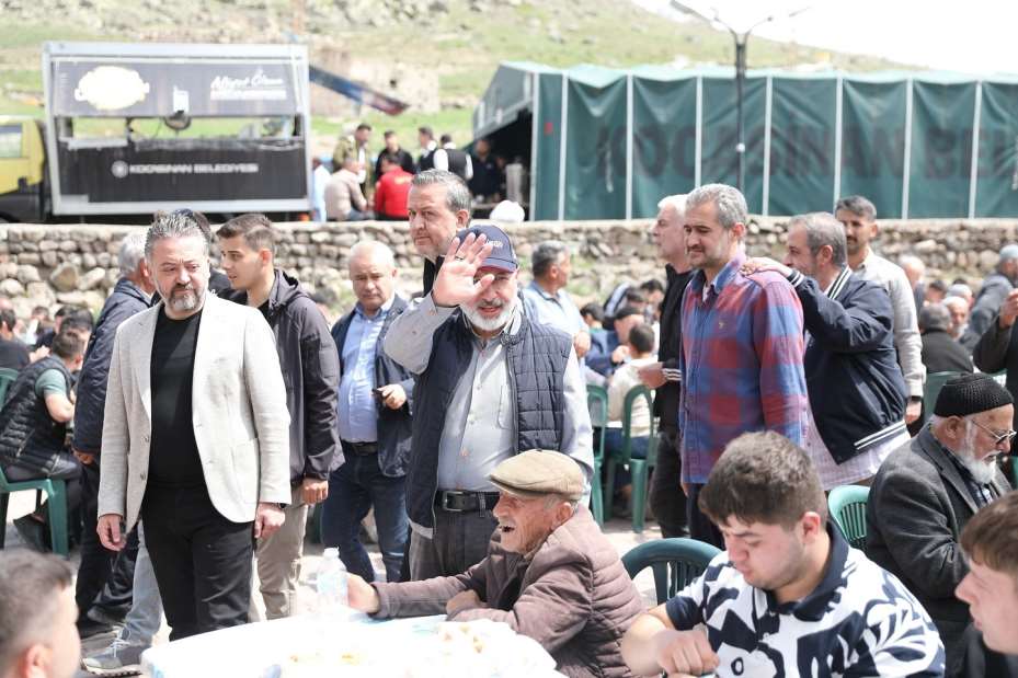 Başkan Çolakbayrakdar: "Hizmetlerimizle kırsalın yaşam kalitesini artırıyoruz"