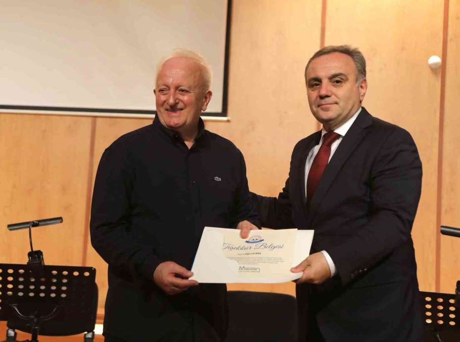 ERÜ’de ’Kültepe’den Fısıldayan Ezgiler’ Konferansı düzenlendi