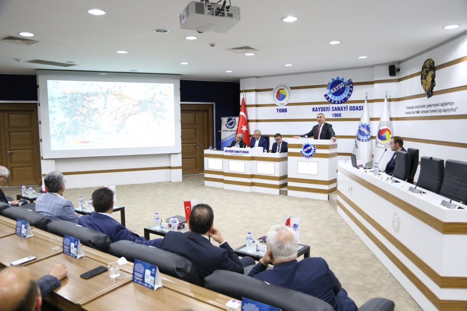 Başkan Büyüksimitci: "Üretimimizi daha güvenli alanlara taşımalıyız"