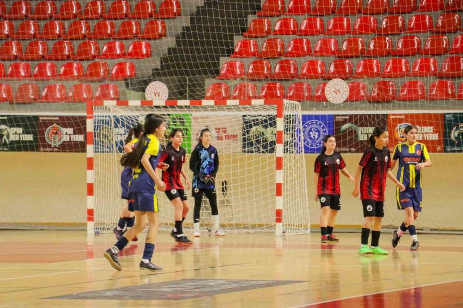 Futsal Yıldız Kızlar Türkiye İl Birinciliği sona erdi