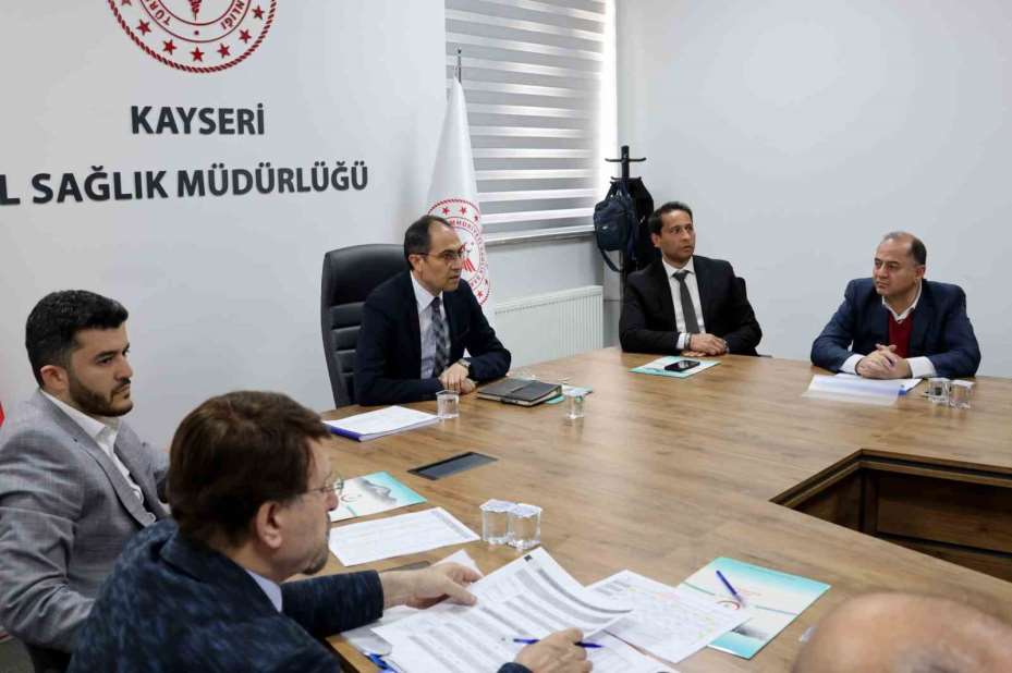 İl Sağlık Müdürü Erşan’dan tüm sağlık ekibine çağrı: "Gönülden bir seferberlik başlatın"