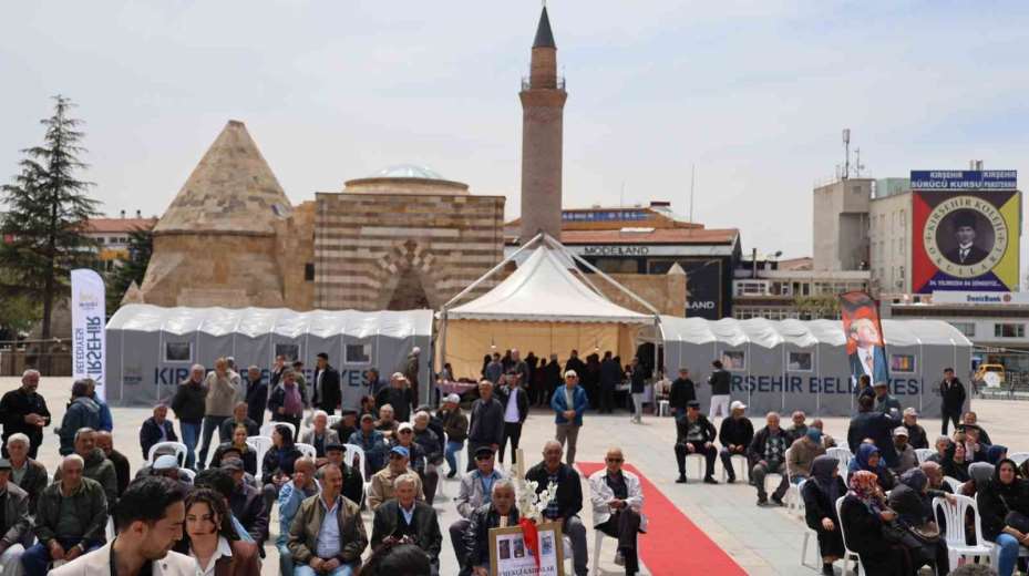 Engelliler meclisi, gözleme satarak tatil kapısını aralıyor