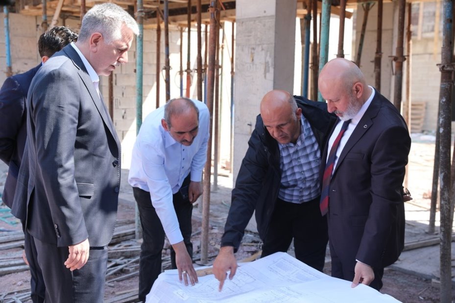 Başkan Çolakbayrakdar: "Hayvan Bakımevi ve Rehabilitasyon Merkezi de Türkiye’ye örnek olacak"