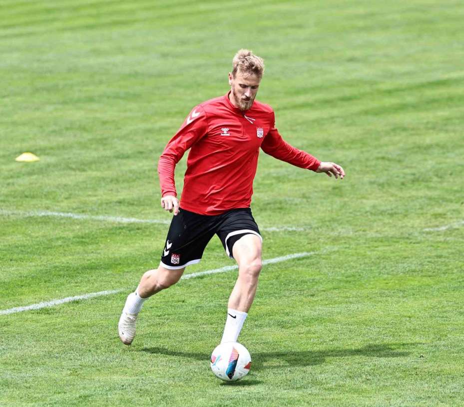 Sivasspor’da Galatasaray maçı hazırlıkları sürüyor