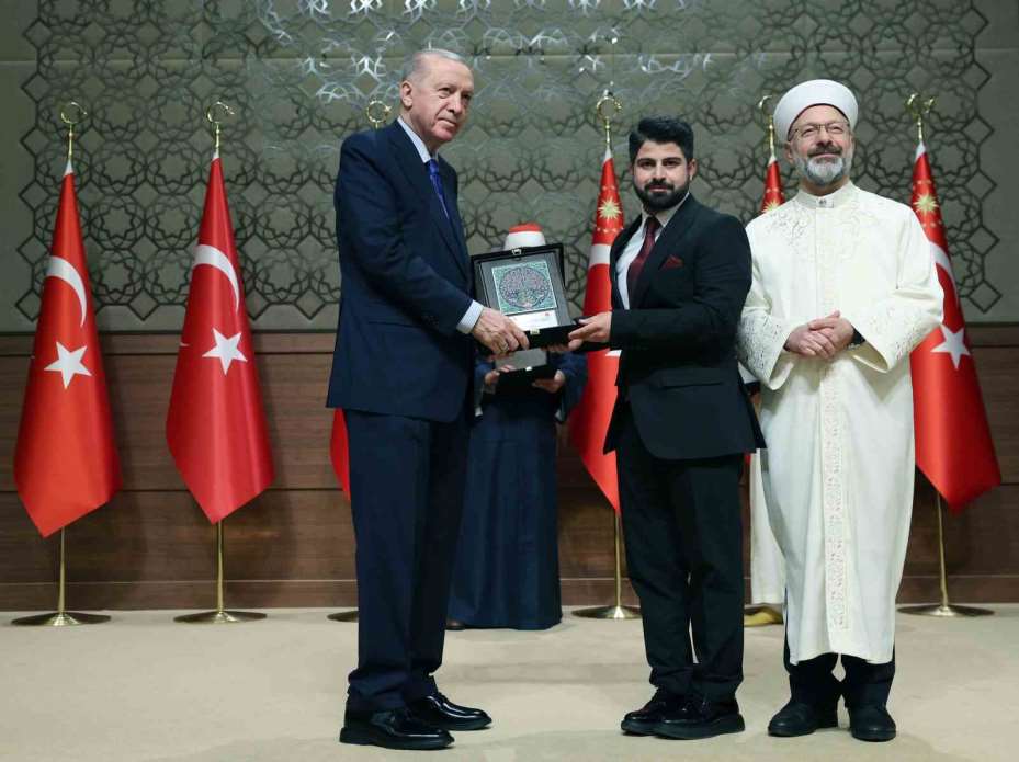 Cumhurbaşkanı Erdoğan: "Ya aslımıza dönecek ya da yapamadıklarımız için nedamet getirmeye devam edeceğiz"