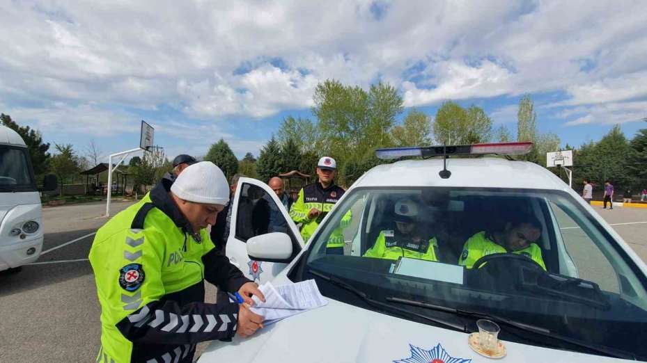 Hüyük’te okul servisleri denetlendi