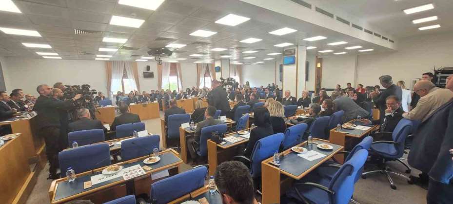 TBMM Kartalkaya’daki Otel Yangınını Araştırma Komisyonu, aileleri dinledi