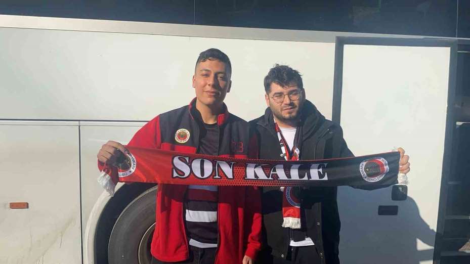 Gençlerbirliği taraftarları Süper Lig yolunda takımını yalnız bırakmıyor