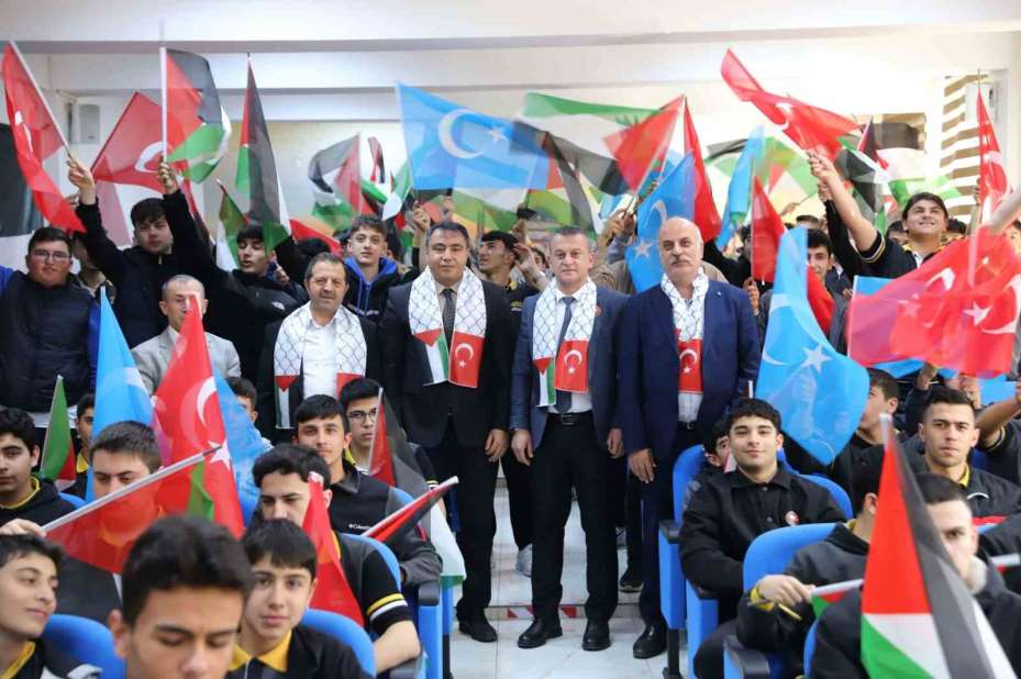 Sivas’taki Filistinli öğrenciler, yaşadıkları zulmü anlattı
