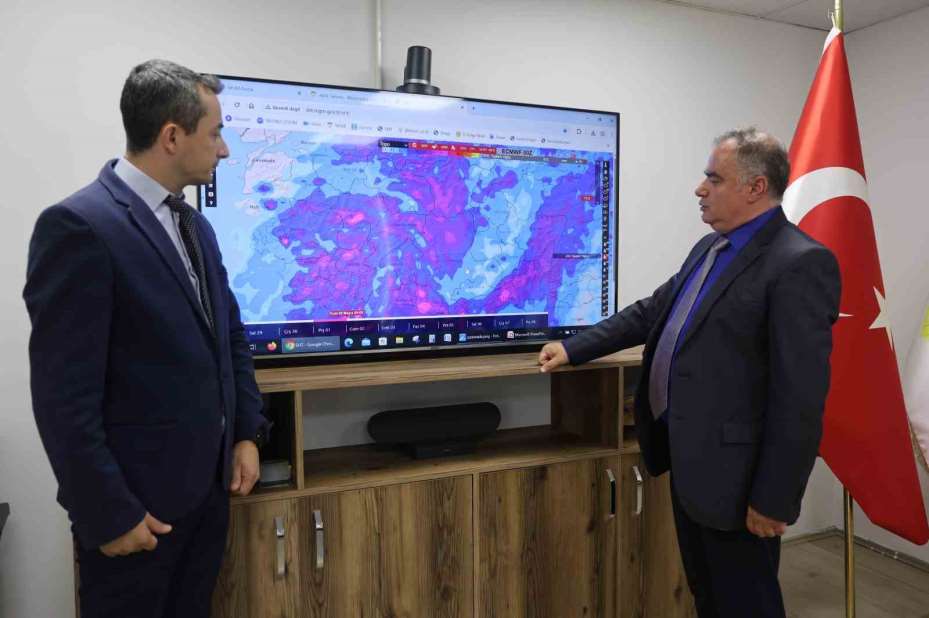 Meteorolojik gelişmeler anlık takip ediliyor, günlük doğru tahmin oranı ise yüzde 90