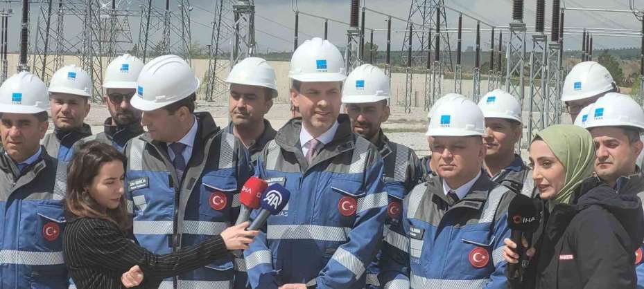 Bakan Bayraktar: "Elektrik dağıtım hizmetlerimizi kaliteli ve kesintisiz bir şekilde vermeye devam edeceğiz"