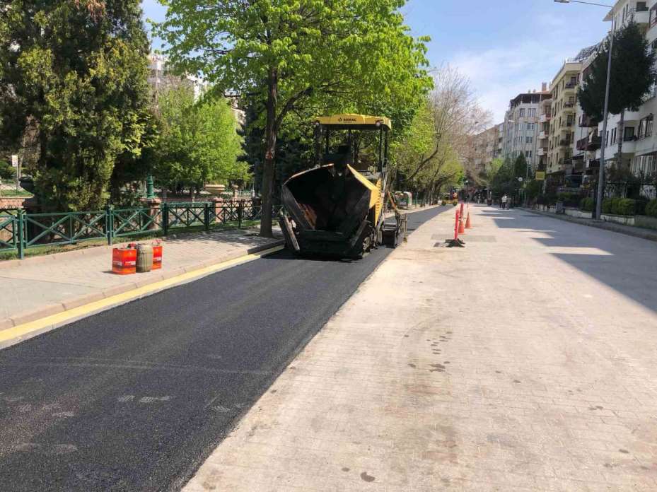 Eskişehir Adalar’da bisiklet yolu çalışmaları hız kesmeden sürüyor