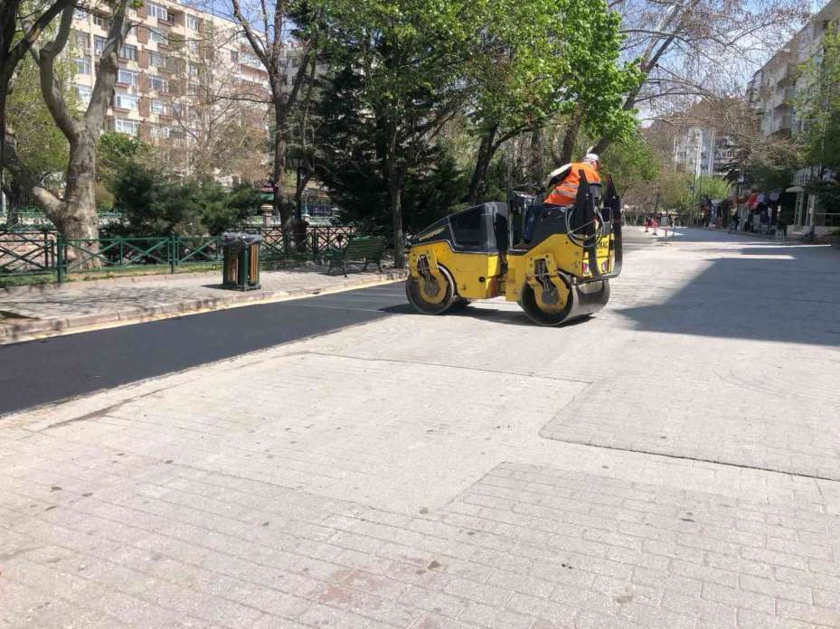 Eskişehir Adalar’da bisiklet yolu çalışmaları hız kesmeden sürüyor