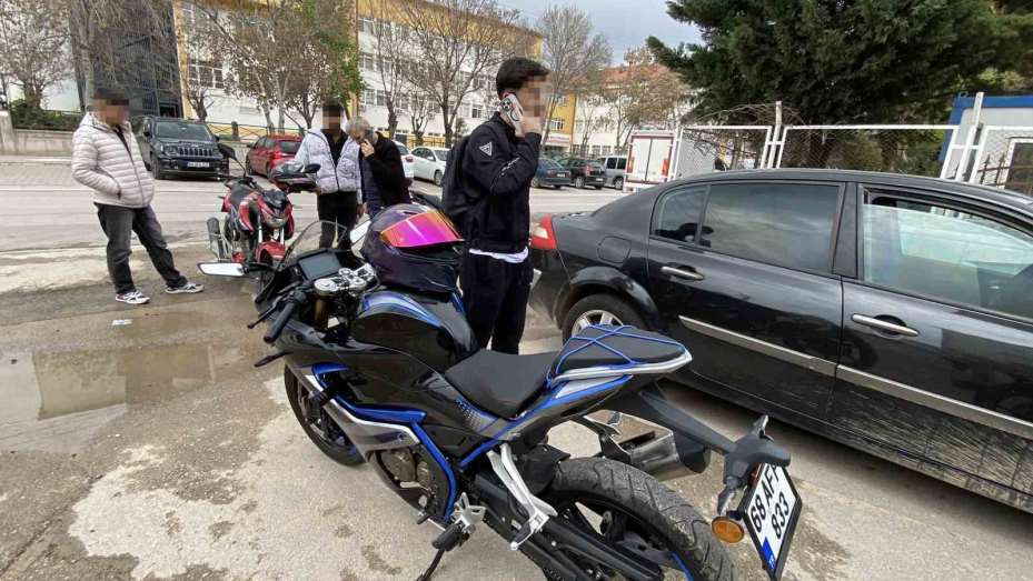 Ehliyetsiz motosiklet sürücüsüne 25 bin 956 lira ceza