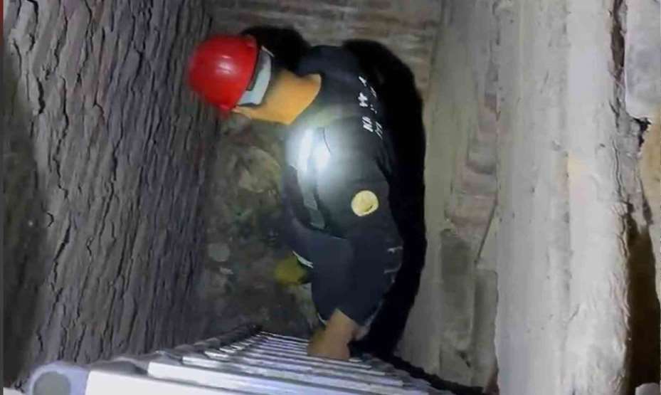 Kırıkkale’de havalandırma boşluğuna düşen yavru kediler kurtarıldı