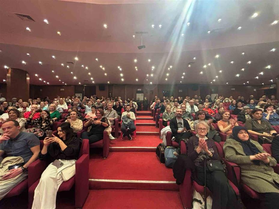 Eskişehir’de düzenlenen ‘Ritim Konseri’ birbirinden güzel eserler seslendirdi