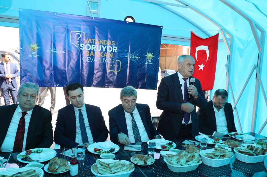 Yahyalı’da vatandaş soruyor, başkan cevaplıyor