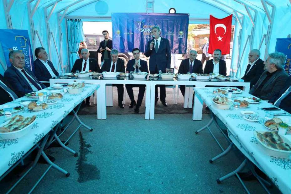 Yahyalı’da vatandaş soruyor, başkan cevaplıyor