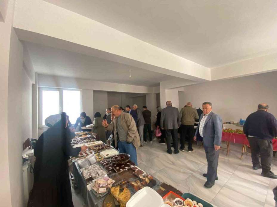 Yozgat’ta, Kudüs ve Filistin’e destek amacıyla hayır çarşısı kuruldu