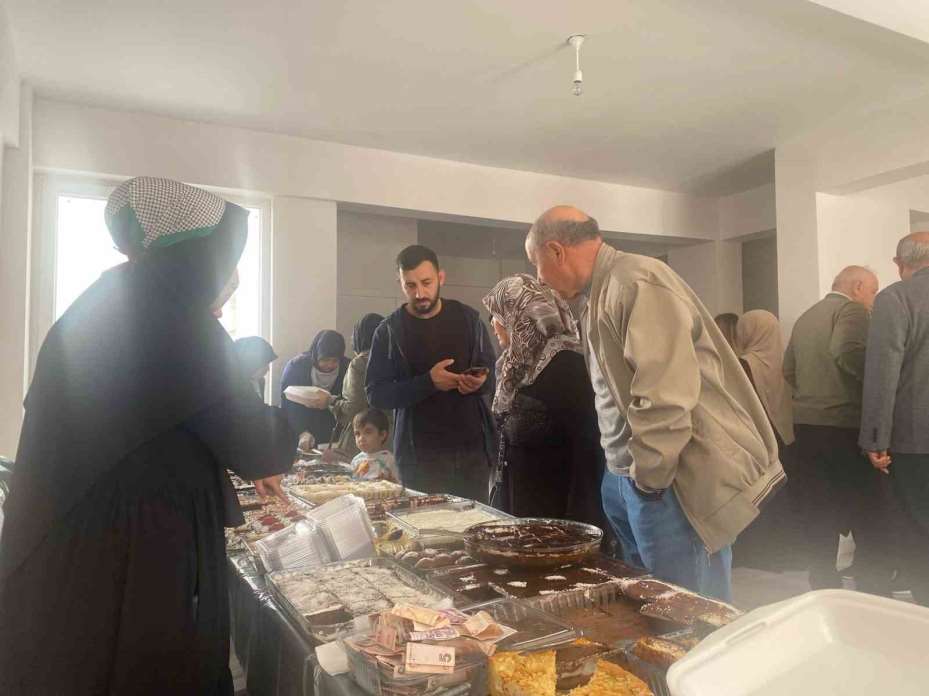 Yozgat’ta, Kudüs ve Filistin’e destek amacıyla hayır çarşısı kuruldu