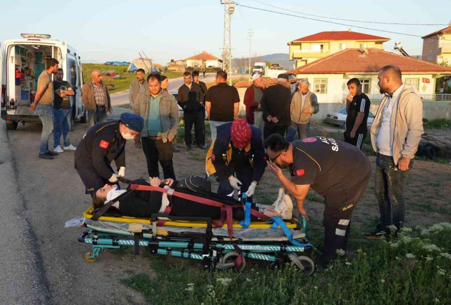 Takla atan Tofaş hurdaya döndü: 1 yaralı