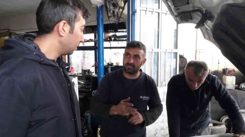 Oto bakım ustaları uyarıyor: "Araçların yaz bakımı ihmal edilmemeli"