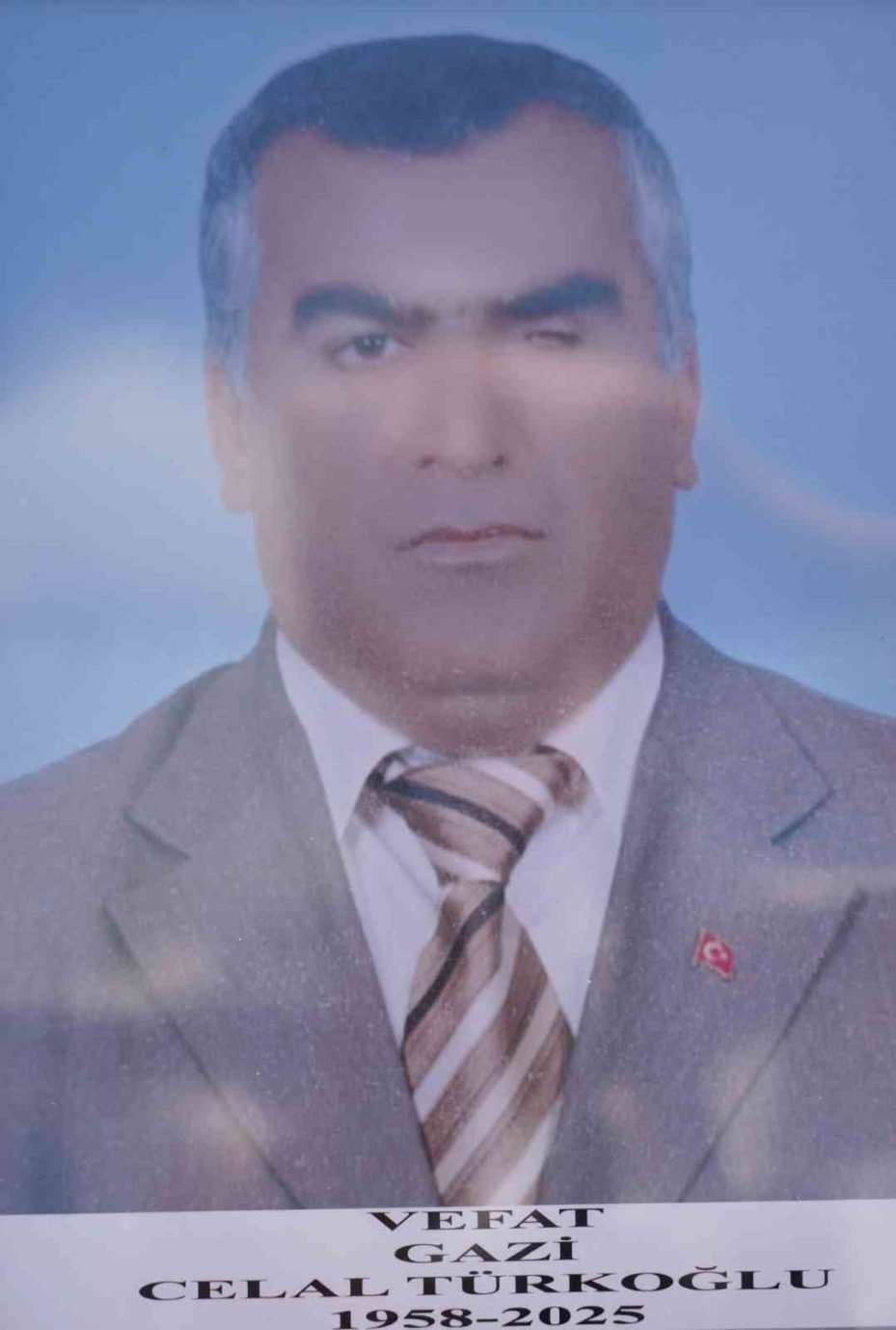 Karbonmonoksit gazından zehirlenen gazi ve eşi toprağa verildi