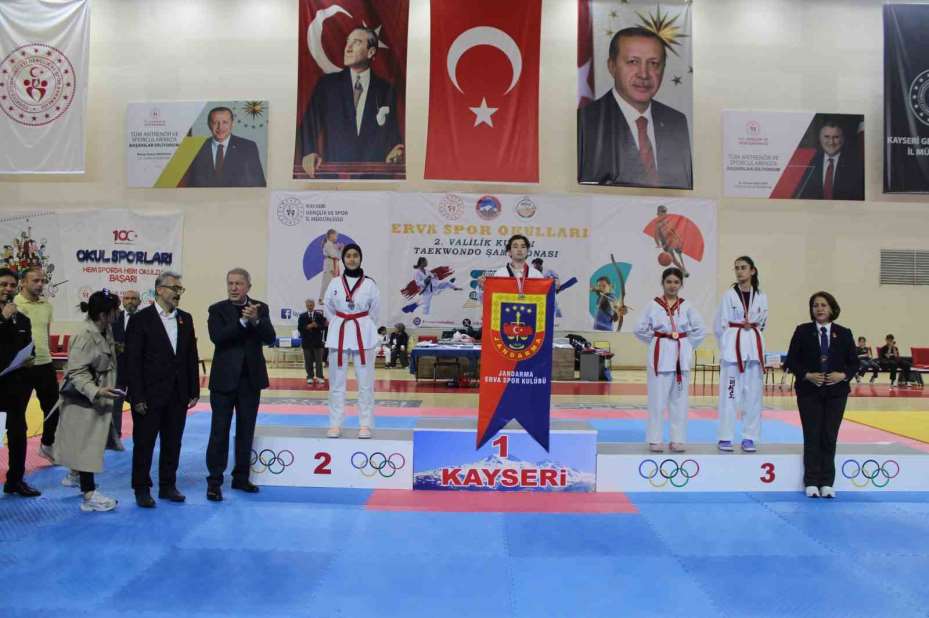 Erva Spor Okulları 2. Valilik Kupası Taekwondo Şampiyonası yapıldı