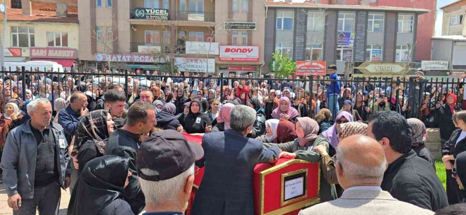 Hayatını kaybeden piyade er Yılmaz, toprağa verildi