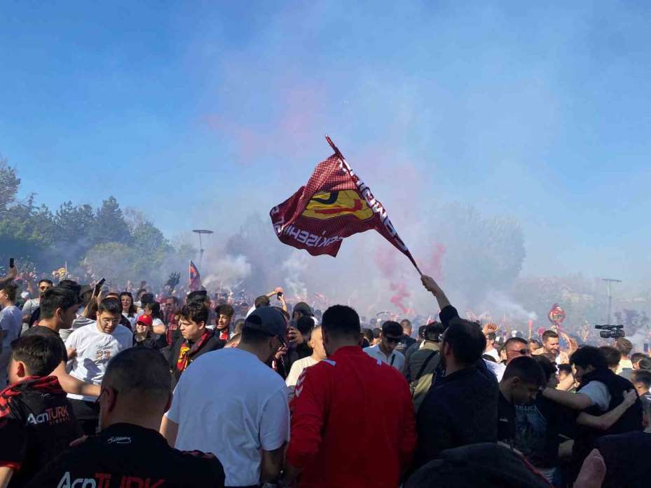 Eskişehir’de şampiyonluk kutlamaları