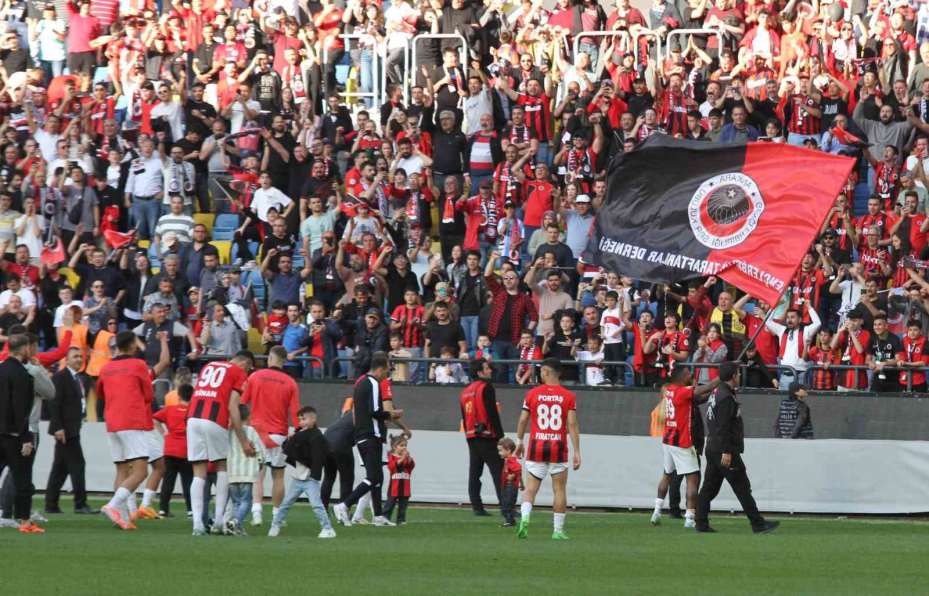 Trendyol 1. Lig: Gençlerbirliği: 1 - Sakaryaspor: 0