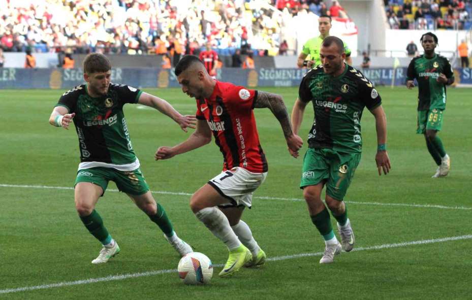 Trendyol 1. Lig: Gençlerbirliği: 1 - Sakaryaspor: 0