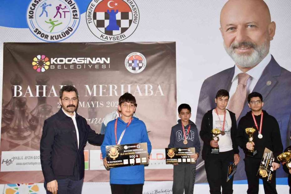 Kocasinan’da ‘Bahara Merhaba Turnuvası’ yoğun ilgi gördü