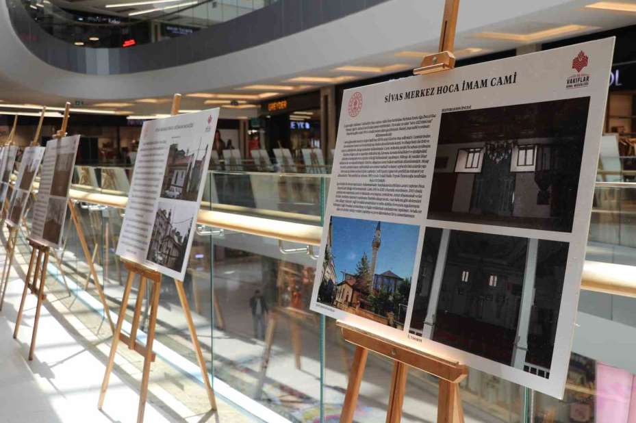 Vakıf hizmetleri fotoğraf sergisiyle görücüye çıktı