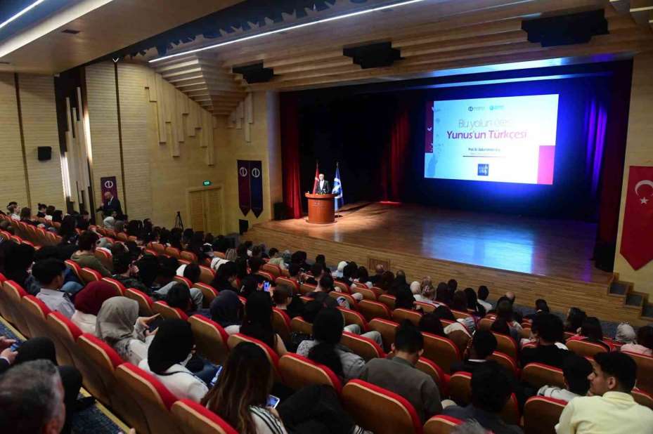 Yunus Emre Haftası etkinlikler "Bu Yolun Ötesi, Yunus’un Türkçesi" konferansı ile başladı
