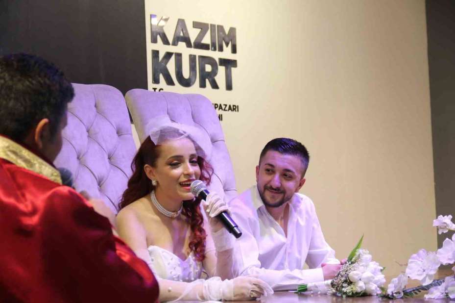 05.05.2025’te "Evet" demek isteyen çiftler salonları doldurdu