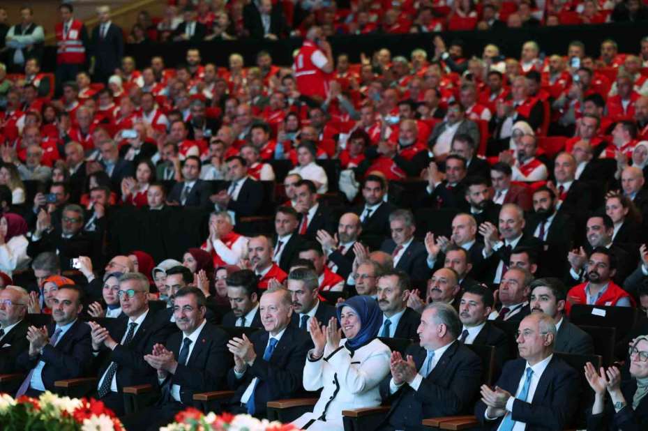 Cumhurbaşkanı Erdoğan: "(Kentsel dönüşüm) Bu meselede artık kimsenin kaprisleriyle vakit kaybedemeyiz"