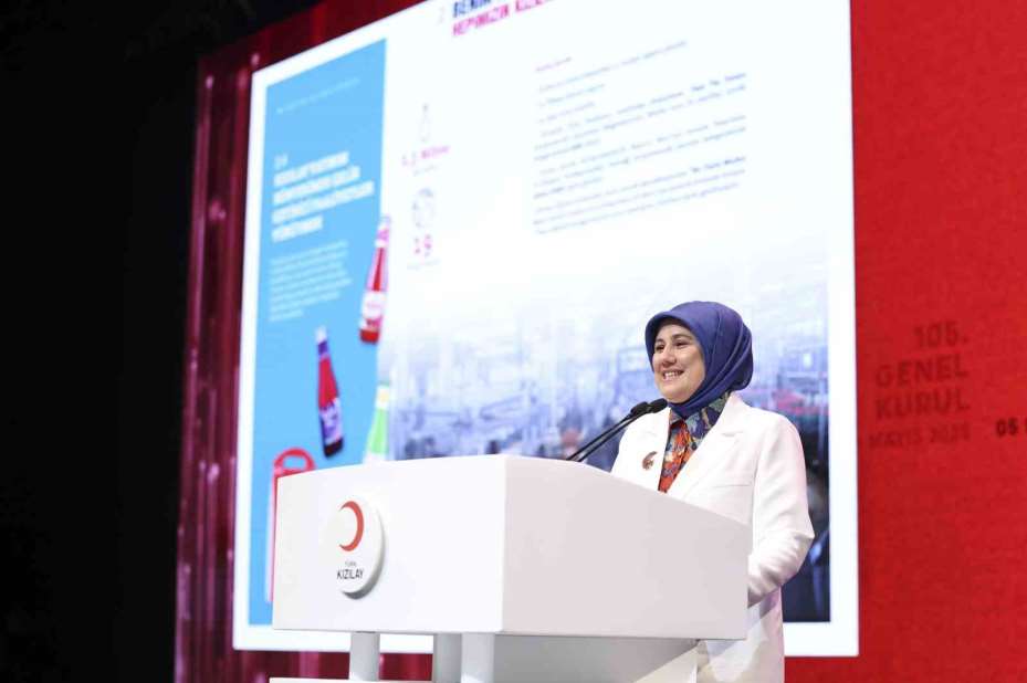 Kızılay Genel Başkanı Fatma Meriç Yılmaz güven tazeledi
