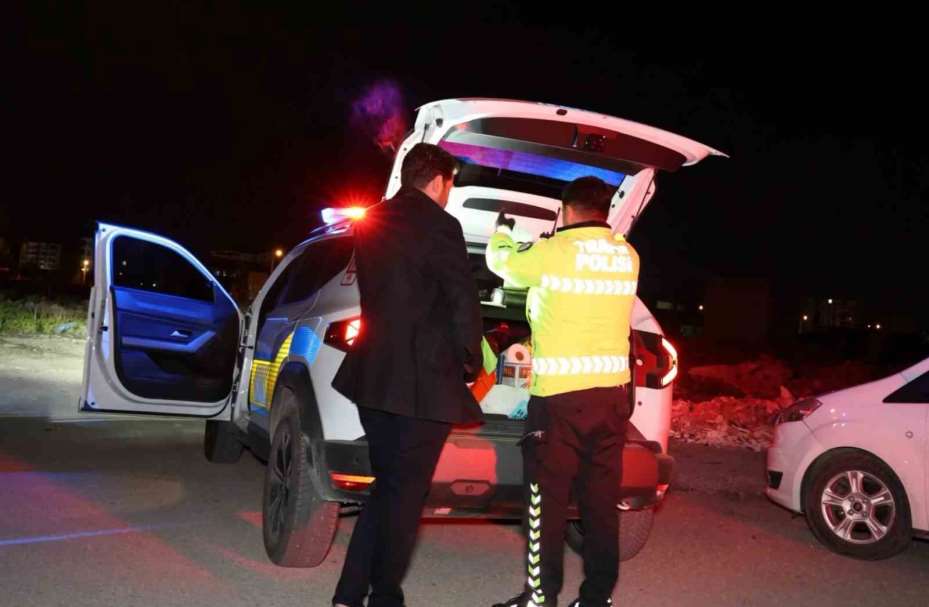 Alkollü araç kullanıp polisten kaçtı, yakalanınca "Bir şey yok" dedi