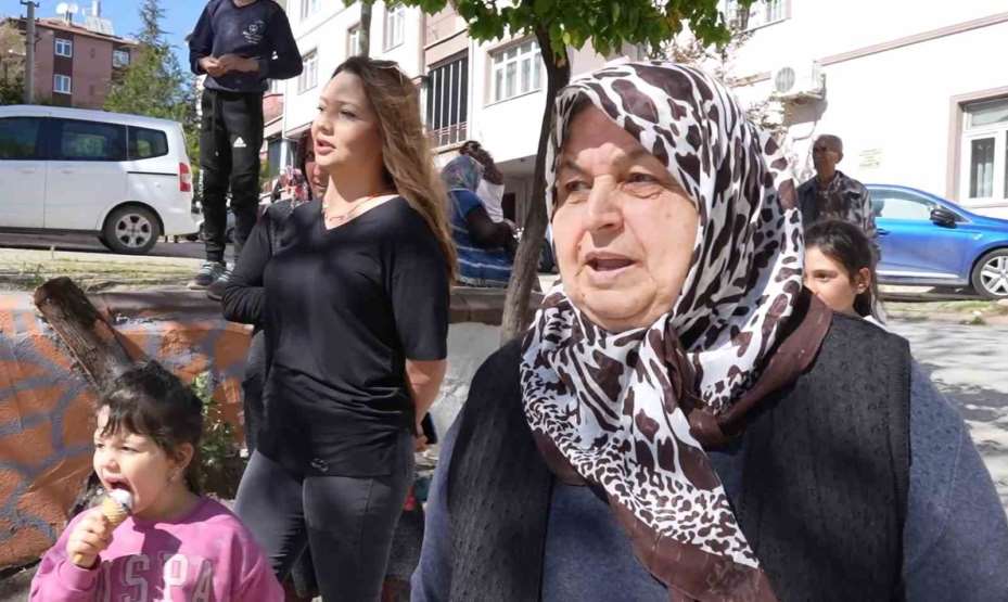 Habersiz tatbikat yapıldı, herkes gerçek sandı: Enkazda çocuk olduğunu düşünen mahalleli endişelendi