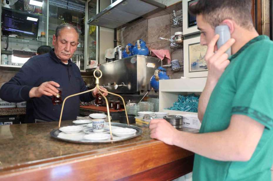 Teknolojiyi çay ocağı ile buluşturdu, yazılım sayesinde işleri kolaylaştı